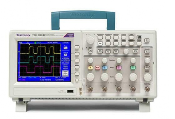 اسیلوسکوپ دیجیتال 200 مگاهرتز 4کانال TEKTRONIX-TDS-2024C